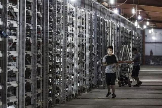 比特币矿机的起源与早期发展探索